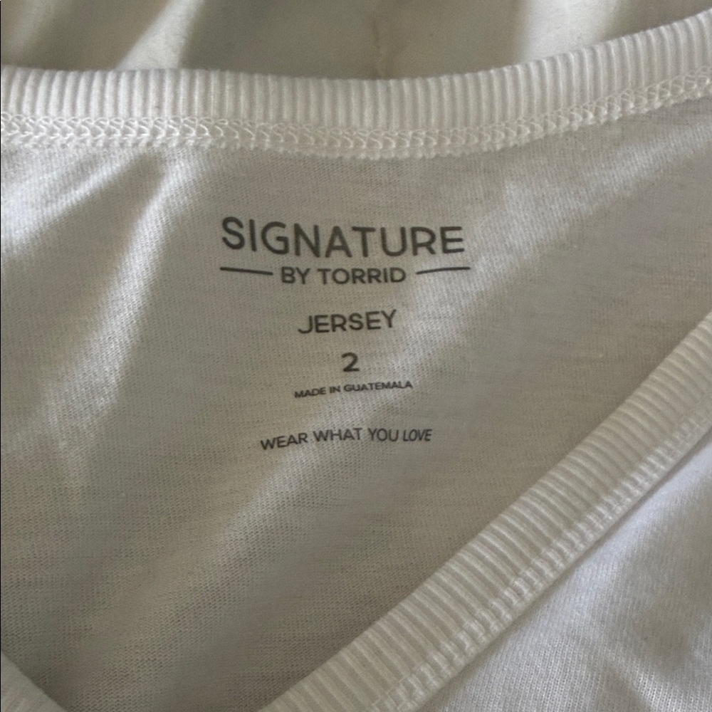 Torrid White Long Sleeve Tee